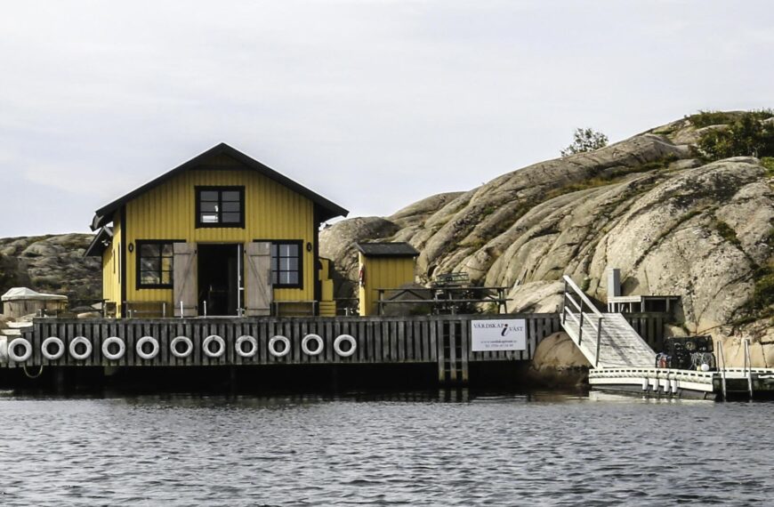 Gula Magasinet på Hampholmen